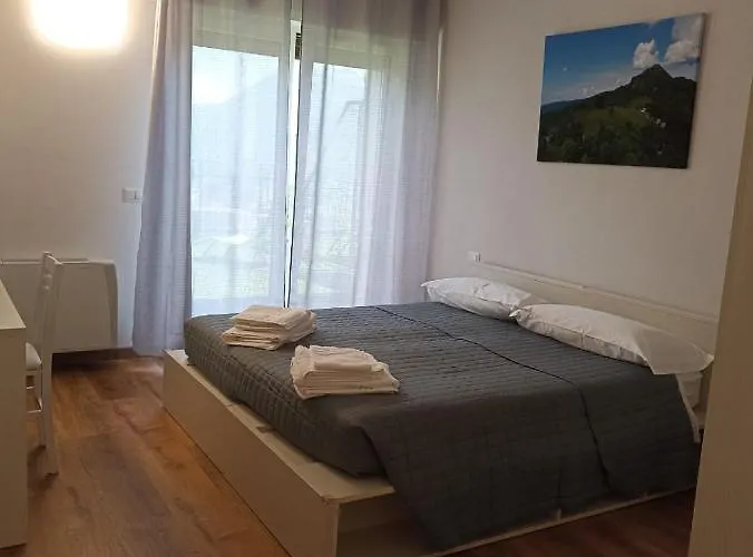 Πανσιόν Ederarooms