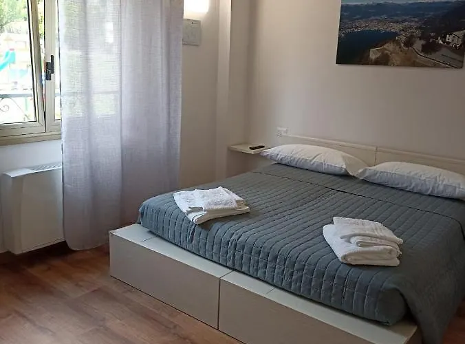 Гостевой дом Ederarooms Casasco Intelvi